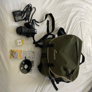 Nikon D3000 digital SLR camera